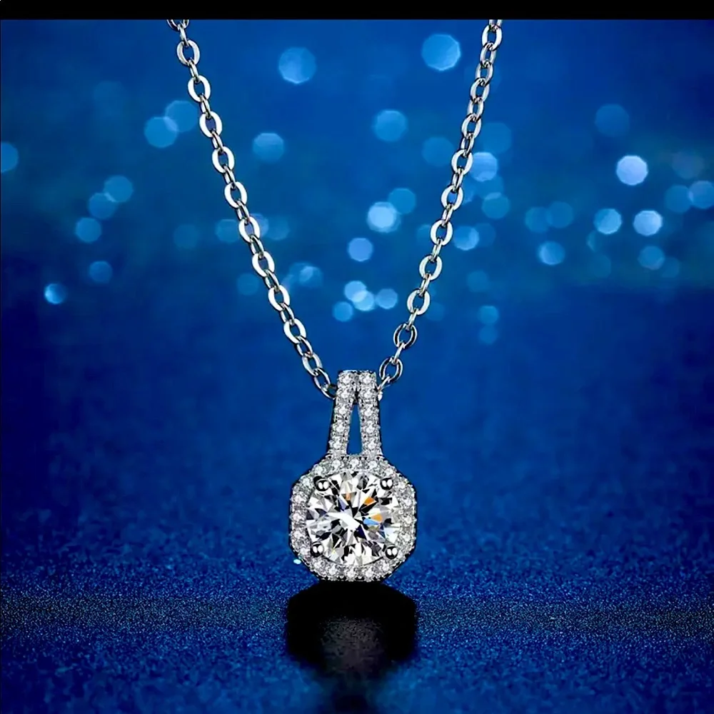 đź’™Sterling Silver Pendant Necklace - Picture 2 of 4
